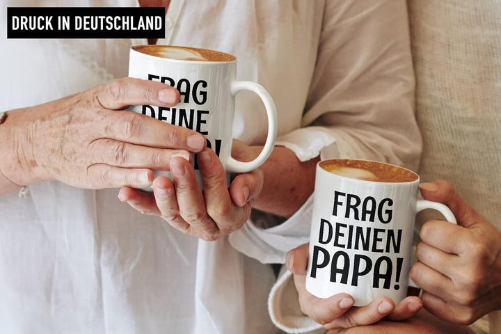 Trendation - Mama und Papa Partnertassen Geschenk Set Mutter Vater Geschenkidee Tassen Geschenkbox v