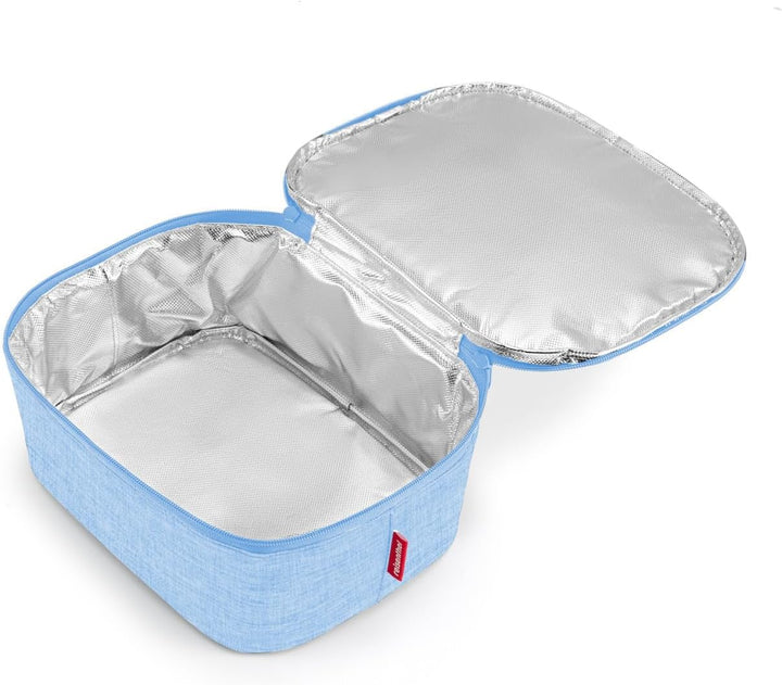reisenthel coolerbag M Pocket Twist Powder Blue – Kühltasche mit Obermaterial aus recycelten PET-Fla