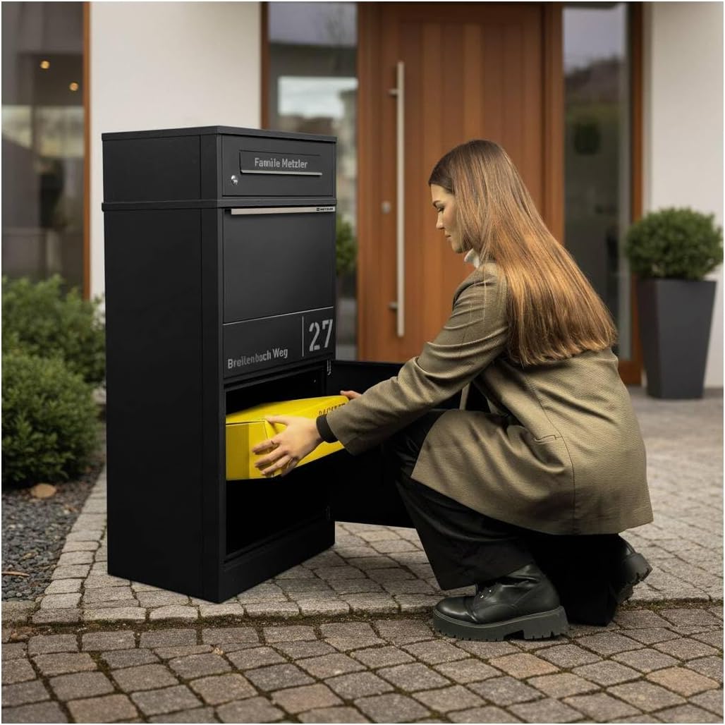 Metzler Paketbox draussen gross in Schwarz RAL9005 - Briefkasten mit Paketfach personalisiert mit Gr