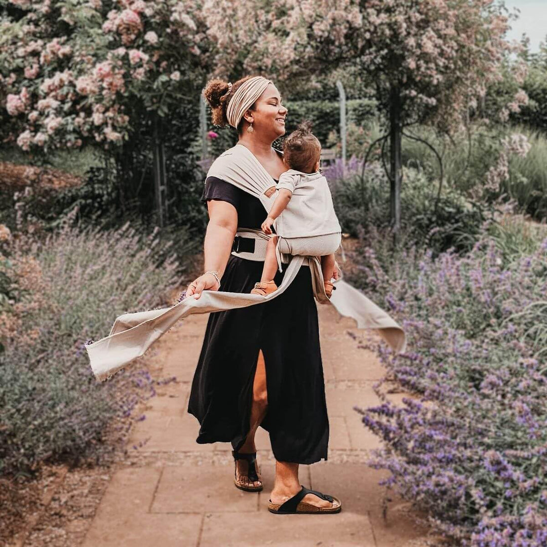 Hoppediz Hop-Tye Advanced - 4-in-1 Babytrage für Neugeborene ab Geburt - Halfbuckle Tragehilfe mit T