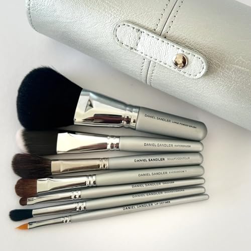 Daniel Sandler WATERBRUSH – Cruelty-Free Blush- und Bronzerpinsel mit synthetischen Nylon-Taklon-Fas