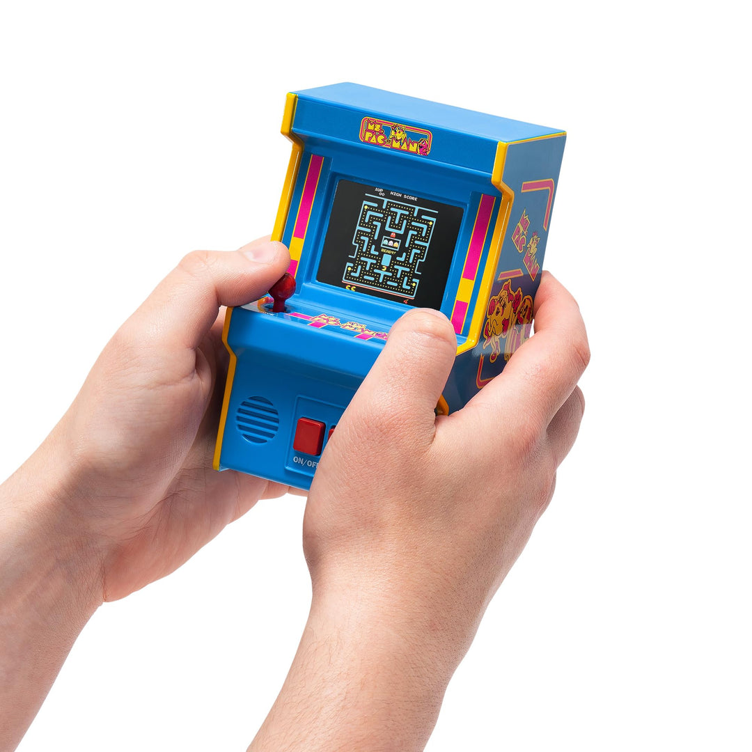 Basic Fun Arcade Classics Mini Ms. Pac-Man – Retro-Handheld-Spiel mit Joystick, Farbdisplay und Soun