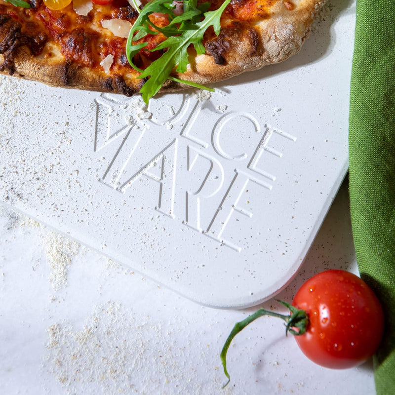 DOLCE MARE Pizzastein beige Inkl. Holz-Pizzaschieber - Pizza Stein aus hochwertigem Cordierit für Ba