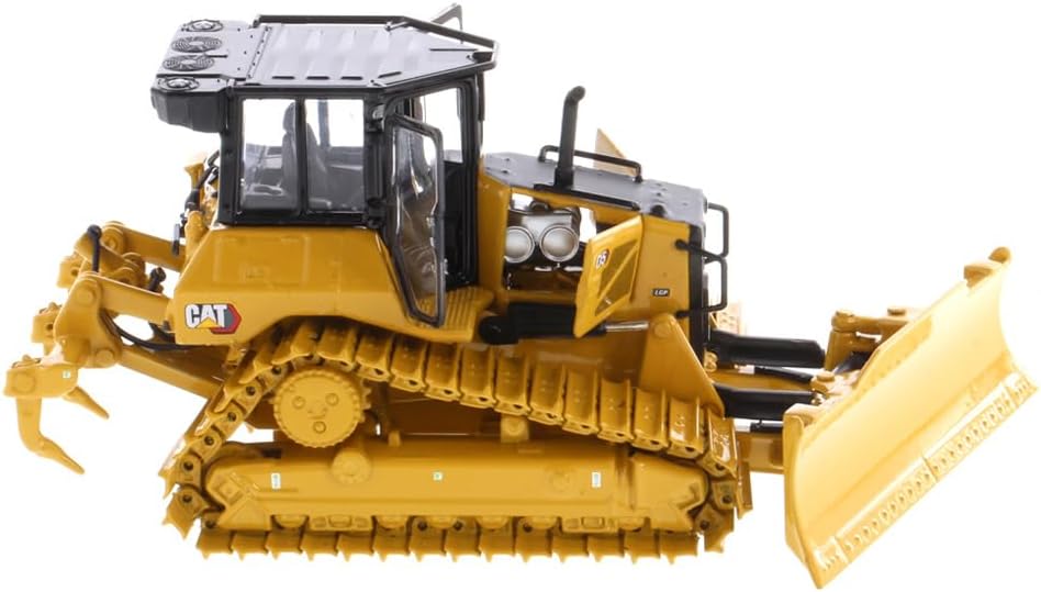 Caterpillar Diecast Masters 85951 Bulldozer D5 LGP, Massstab 1:50, ca. 13,5 x 9,3 x 7 cm, ab 14 Jahr