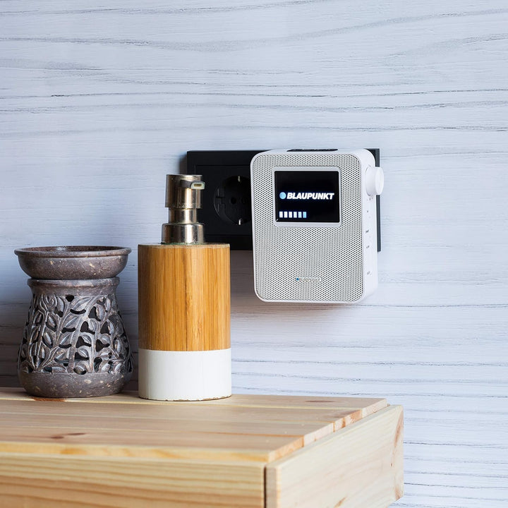 BLAUPUNKT PIB 100 Steckdosen Internetradio, WLAN Empfang, grosses Farb-Display, Steckdose Digital Ra