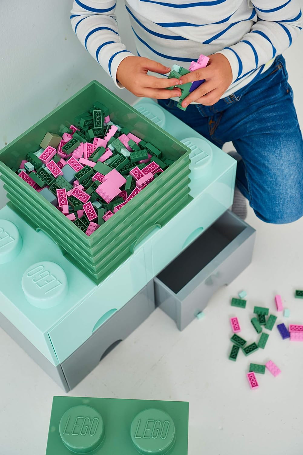 LEGO Aufbewahrungsstein, 4 Noppen, Stapelbare Aufbewahrungsbox, 5,7 l, sand grün