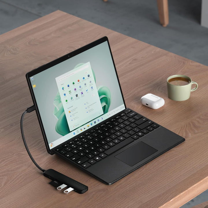 SATECHI 6-in-1 USB-C Hub Slim Plus, HDMI 4K mit 60Hz, 100W PD, 2X USB-A, SD/MicroSD – Für MacBook Ai