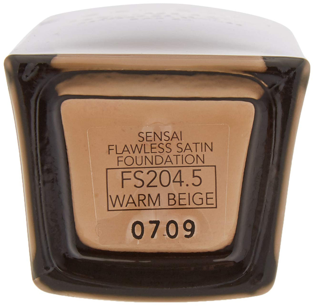 Sensai Flawless Satin Foundation, Number 204.5, Warm Beige 30 ml, Warm Beige