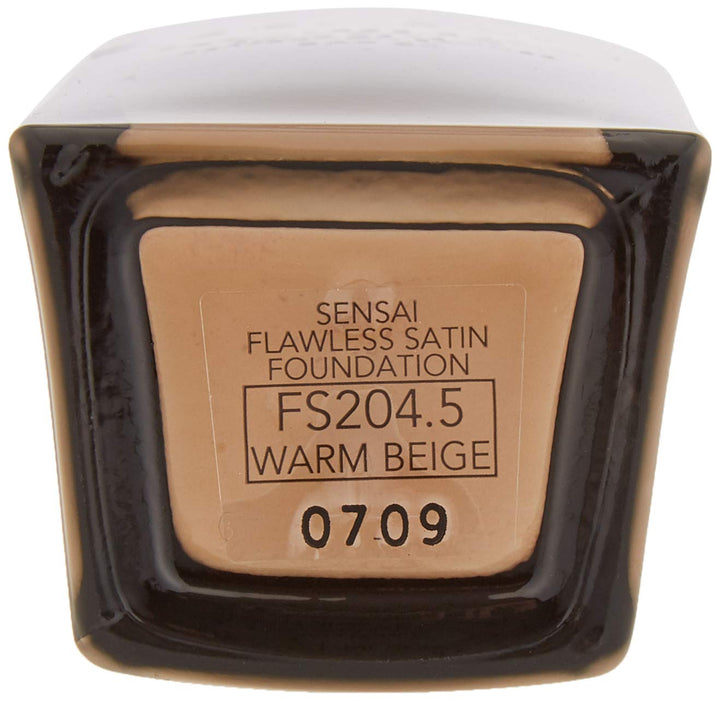 Sensai Flawless Satin Foundation, Number 204.5, Warm Beige 30 ml, Warm Beige