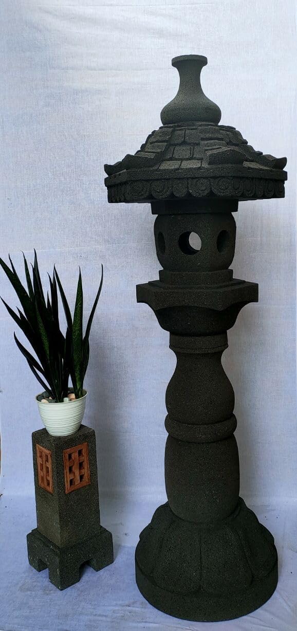 IDYL Lavastein Stein Laterne Kaiserpagoda| Höhe 145 cm | frostfest | Asiatische Garten-Dekoration |