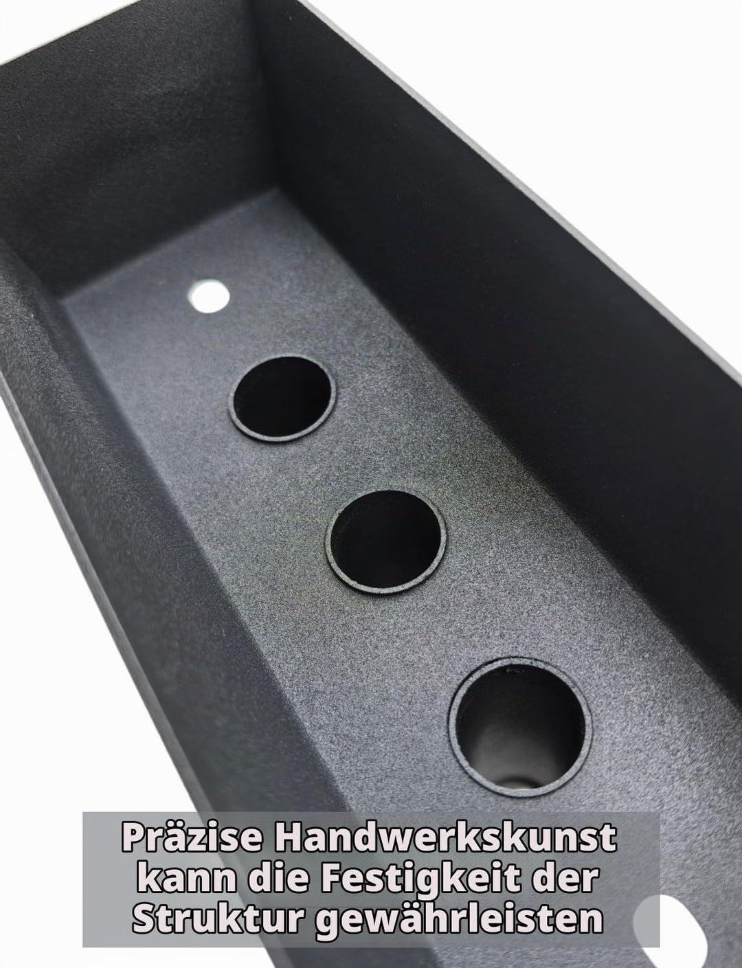 Manueller Rasenbelüfter mit 3 Hohlspoon-Zinken &amp; Auffangrahmen schwarz, 99cm Länge &amp; 21.5cm Breite,