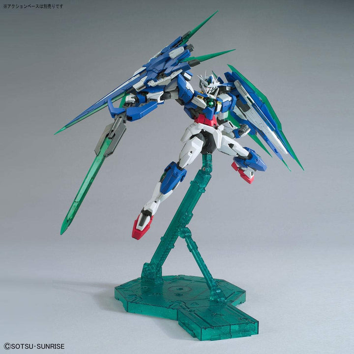 Bandai 1/100 MG GNT - 0000 / FS Double O Quanta Full Saber Plastic Kit