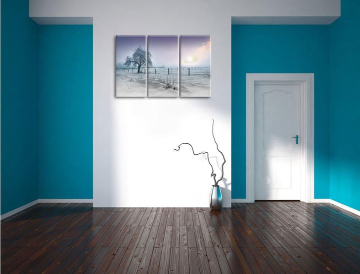 Pixxprint Einsamer Baum in Winterlandschaft schwarz/weiss 3-Teiler Leinwandbild 120x80 Bild auf Lein