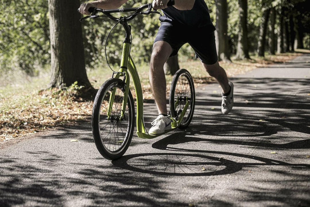 Yedoo Dragstr Tretroller - bis 150 kg, Kickscooter mit Luftreifen 20/20 - Roller Scooter für Erwachs
