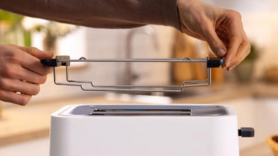 Bosch Kompakt Toaster MyMoment TAT3M121, entnehmbarer klappbarer Brötchenaufsatz, mit Auftaufunktion