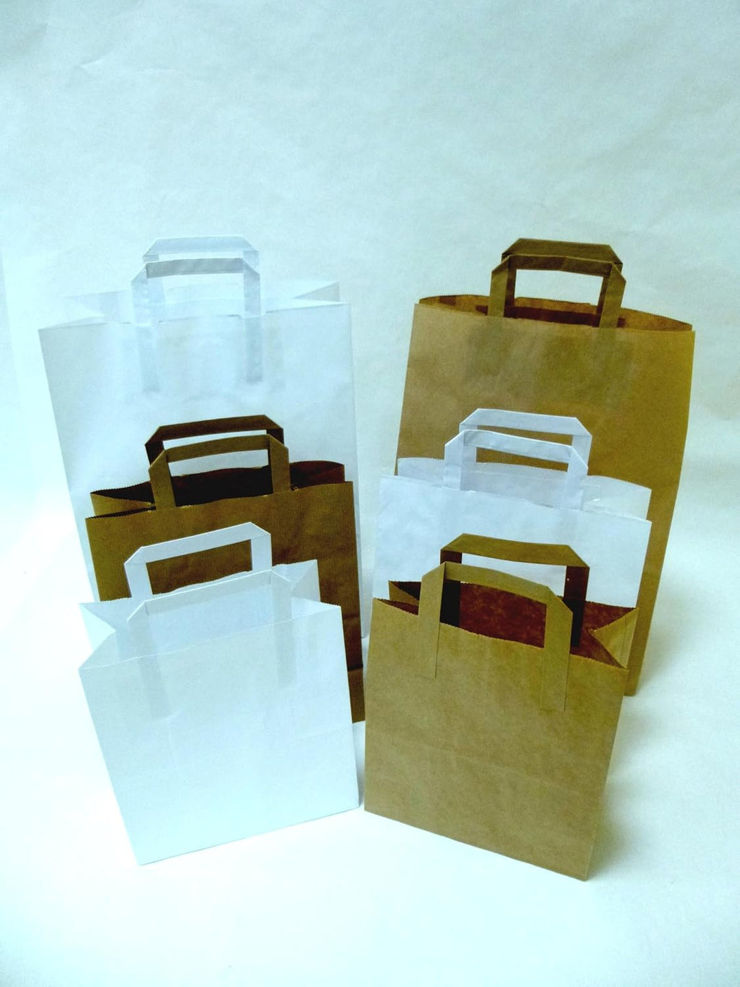 250 St. Papiertragetaschen braun mit Henkel 220x110x360 mm, Papiertüten, Papierbeutel, Einkaufstüten