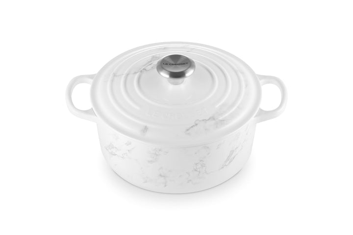 Le Creuset Signature Gusseisenbräter mit Deckel, Ø 24 cm, rund, geeignet für alle Herdarten und Indu