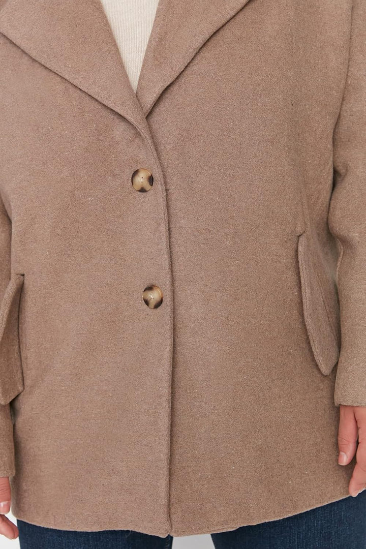 TRENDYOL Damen Oversize Shift Plain Webstoff Grössen in Mantel Coat 42 Grosse Grössen Mink Color, 42