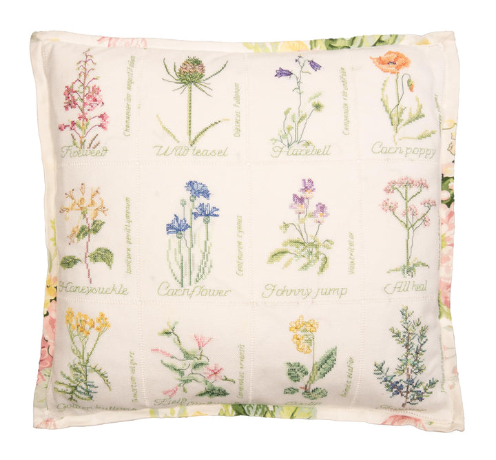 Thea Gouverneur - Kreuzstich-Set - Kissen mit Wildblumen - Aida - 16 Count - Für Erwachsene - 2074A