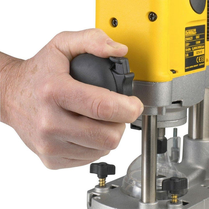 DeWalt DW621K Oberfräse 1100 Watt