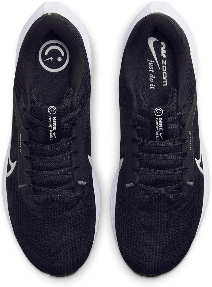 Nike Herren Air Zoom Pegasus 40 Sneaker 40.5 EU Black White Iron Grey, 40.5 EU Black White Iron Grey