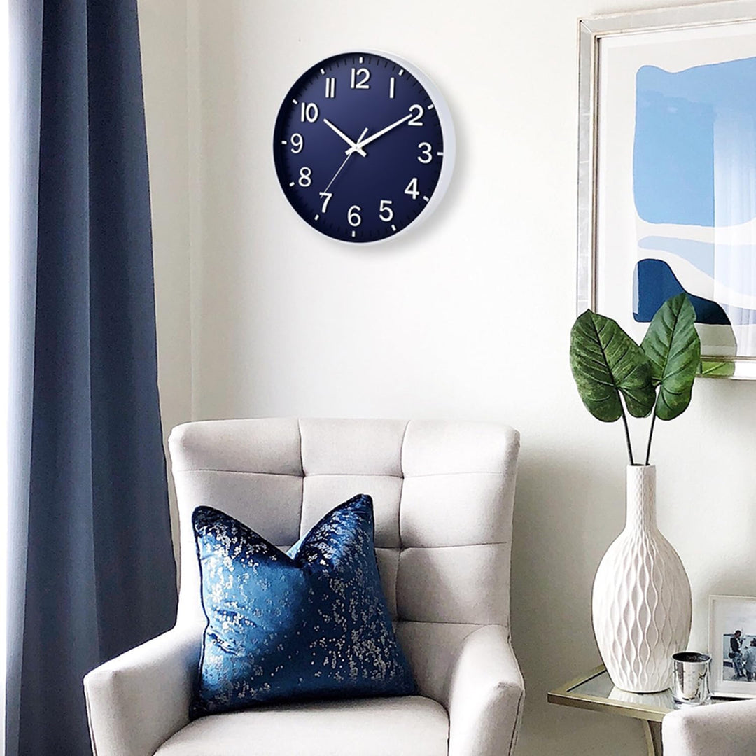 HZDHCLH 30cm Lautlos Wanduhr ohne Ticken Schleichende Sekunde mit Arabisch Ziffer für Büro, Klassenz