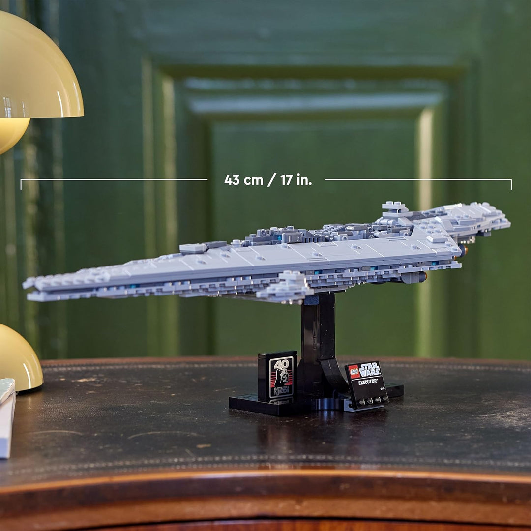 Lego Star Wars Sternenzerstörer & TIE Interceptor – Lego Star Destroyer Executor mit Lego TIE Fighte