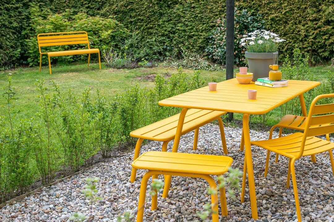 MaximaVida Gartenbank Max aus Metall 120 cm ockergelb - ohne Rückenlehne 120 x 35 x 45 cm Gelb, 120
