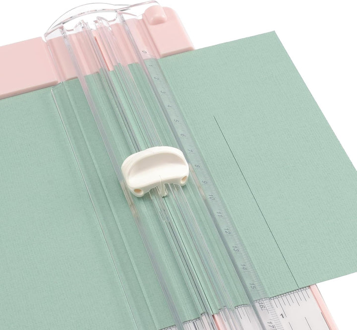 Vaessen Creative Papierschneider mit Falzbrett - Rosa - 15,2 x 30,5 cm - 2-in-1 Schneidemaschine für