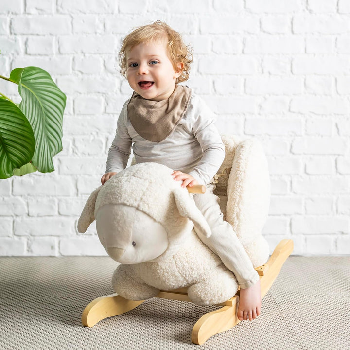 Nattou Schaukeltier aus weichem Teddy-Stoff, Schaukeltier Schaf, Inkl. Sicherheitsgurt, Fröhliches H