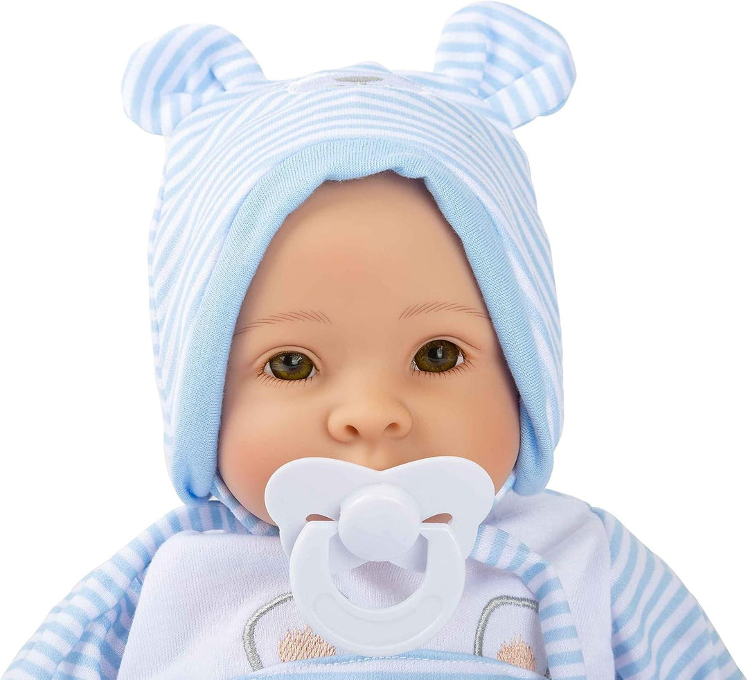 Small Foot Puppe Lukas inkl. ausziehbarer Bekleidung, Schnuller und weicher Kuscheldecke, Rollenspie