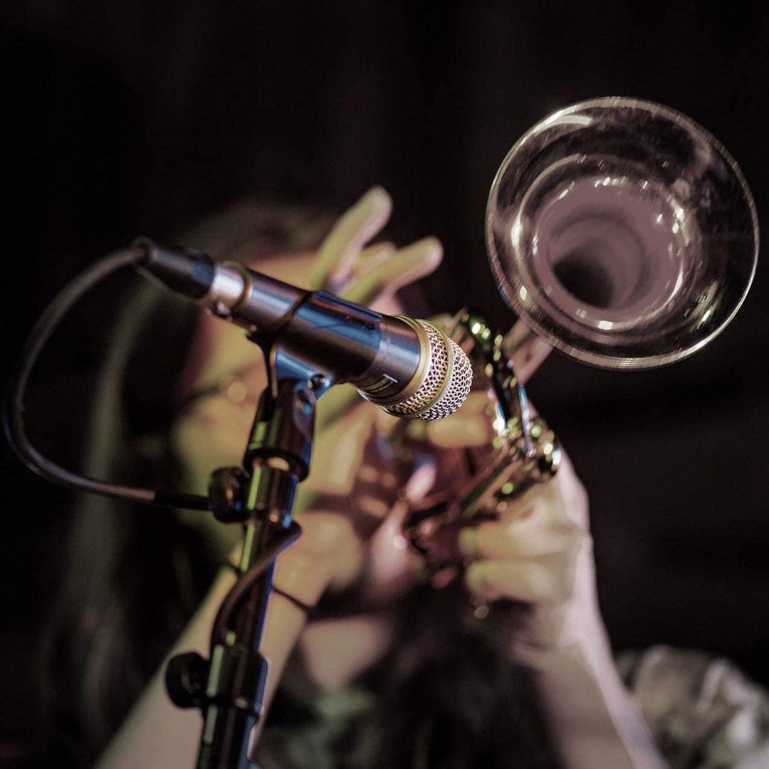 Shure BETA 57A -Instrumentmikrofon - Supercardioid Dynamic Mic für Gesangs- und Instrumentalanwendun