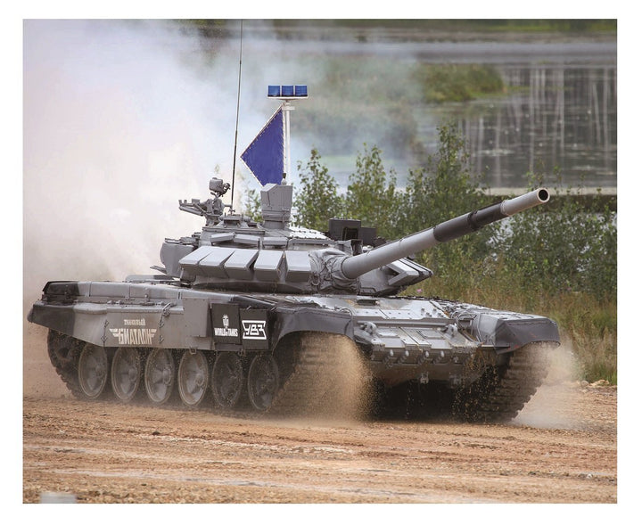 Trumpeter 009510 1/35 T72 B3M MBT, Various