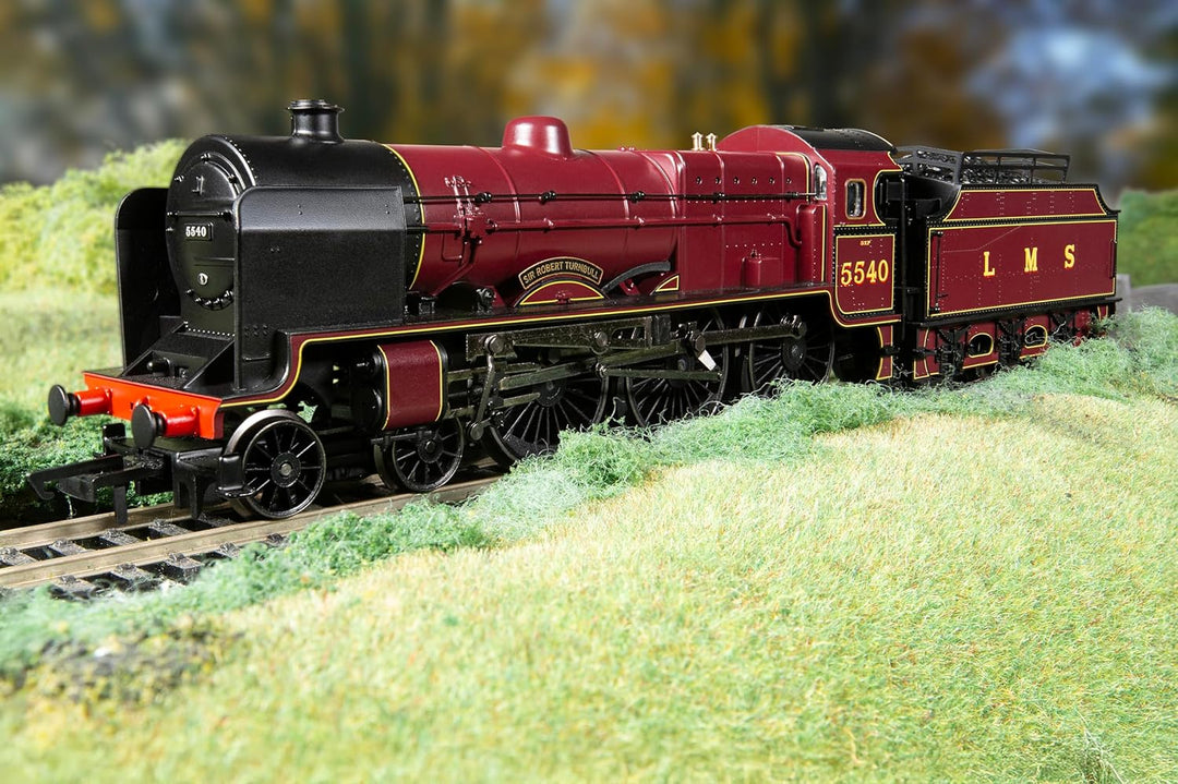 Hornby R30434 Railroad LMS Patriot Sir Robert Turnbull 5540