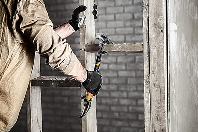 Fiskars Abbruchwerkzeug IsoCore M für eine Vielzahl von Abbrucharbeiten, Länge: 46,2 cm, Gewicht: 1,