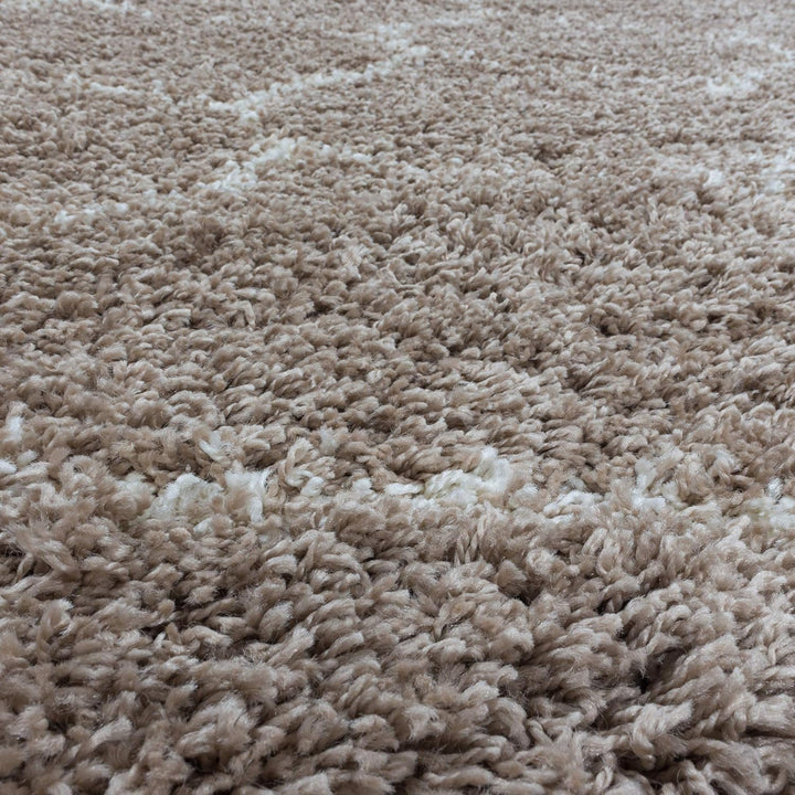 Hochflor Rund Teppich Wohnzimmer im Skandinavischen Stil Skandinavisches Design Flauschiger Langflor