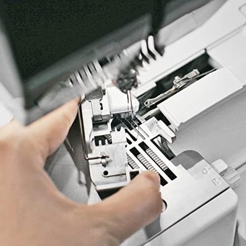 Bernina L 890 - Overlock / Coverstitch
