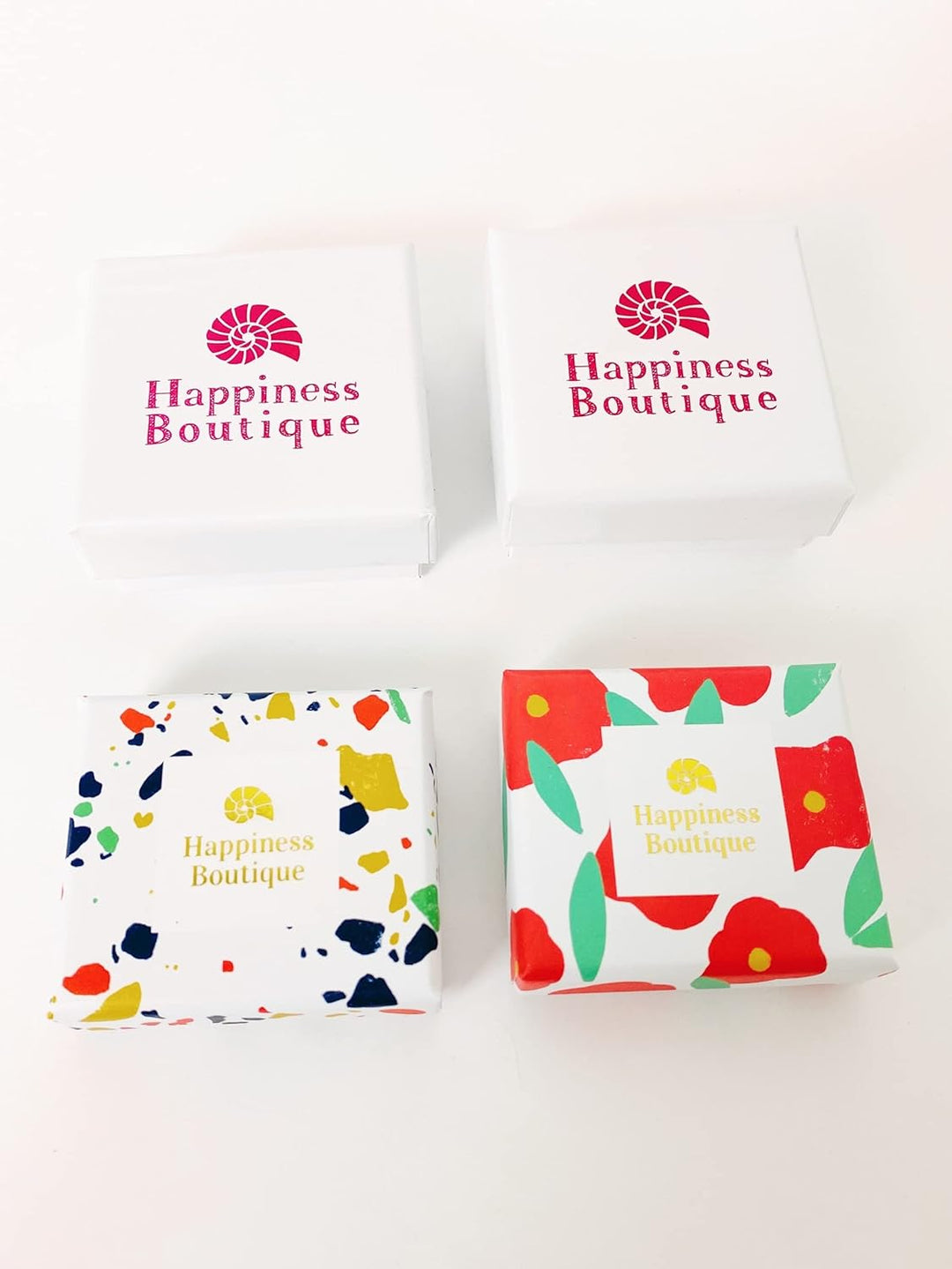 Happiness Boutique Damen Friedenzeichen Ohrstecker | Kleine runde Ohrringe mit Friedenssymbol Peace-