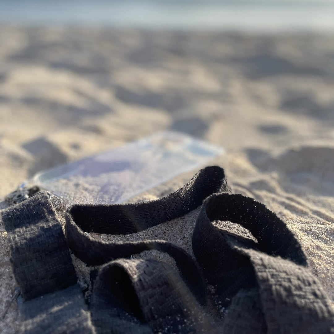 NOOMYA® Handykette Phantom Grey | Baumwolle | Wechselband zum Umhängen | ohne Hülle | universal für