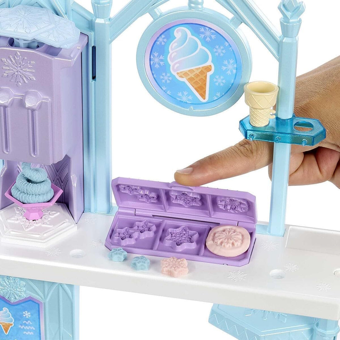 Disney Die Eiskönigin Spielzeug, Dessert-Spielset mit Elsa-Puppe, Olaf-Figur, Teig in 2 Farben und m