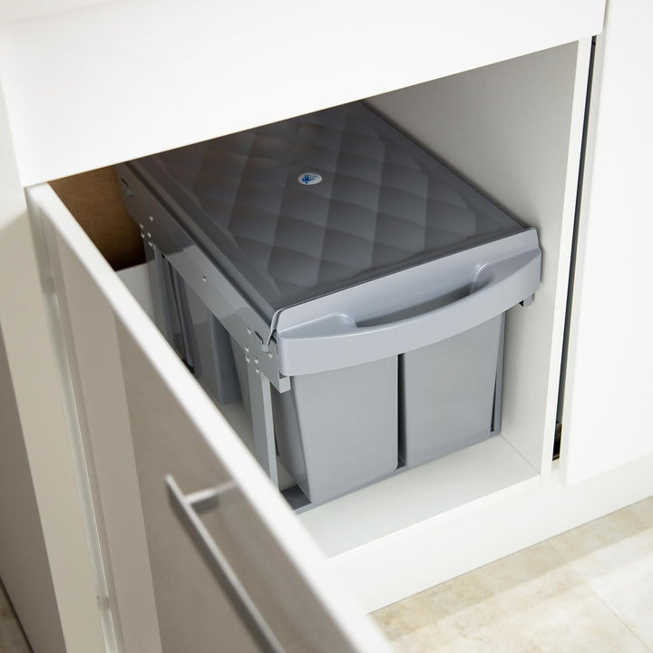 Relaxdays Einbaumülleimer 4-fach, auziehbarer Küchenmülleimer für Unterschrank, 4x 8 Liter, 34,6 x 3