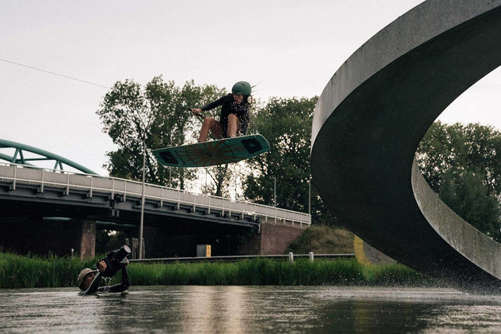 Mystic Vandal Pro Wakeboard/Watersport Helmet 2023 - Retro Lilac XL/XXL, XL/XXL