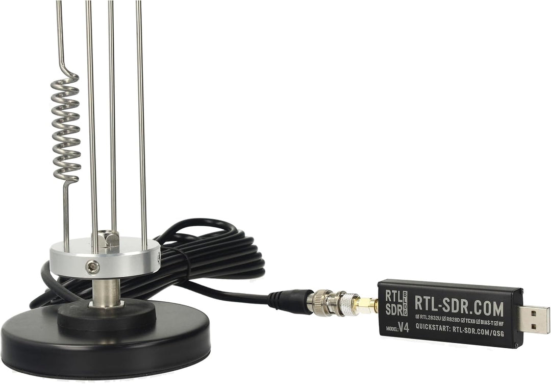 RTL-SDR Blog V4 + Moonraker Skyscan Mobile Scanner Antenne Bundle (25-2000 MHz, 65 cm, Magnetfuss) –