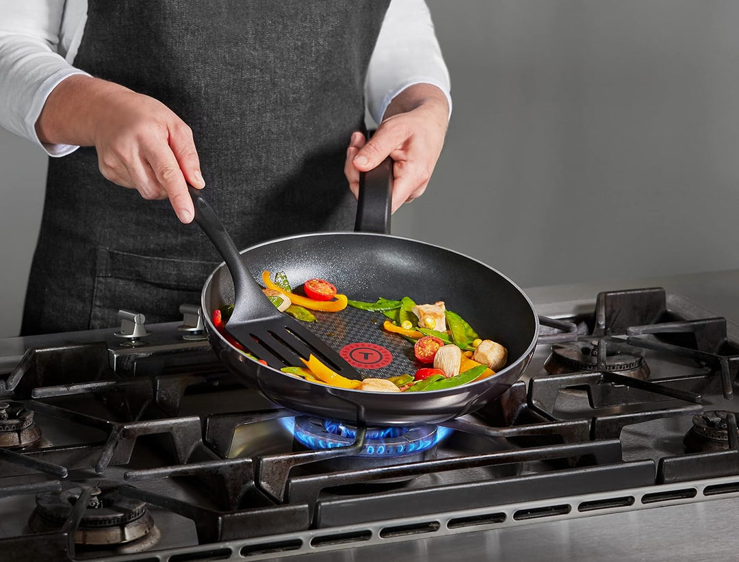Tefal D52602 Resist Bratpfanne 20 cm | sichere Titanium Antihaftversiegelung | Thermo-Signal Tempera
