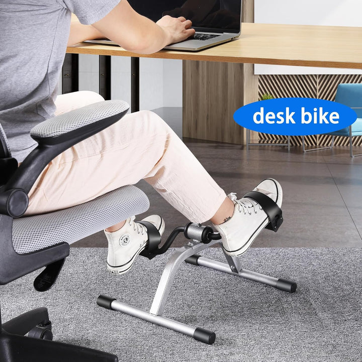 Pedal-Heimtrainer für Bein- und Armerholung, leichtes und tragbares Bodenfahrrad