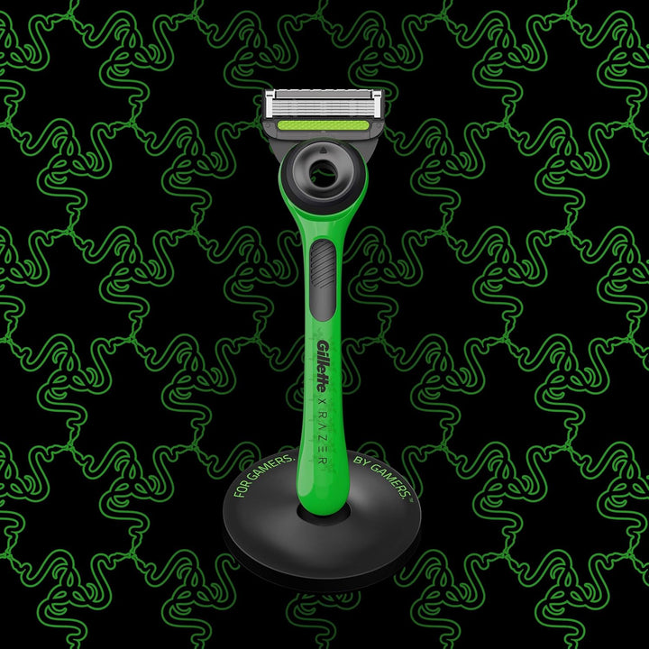 Gillette Labs Nassrasierer Herren, Limited Edition Rasierer mit Reinigungs-Element + 5 Rasierklingen