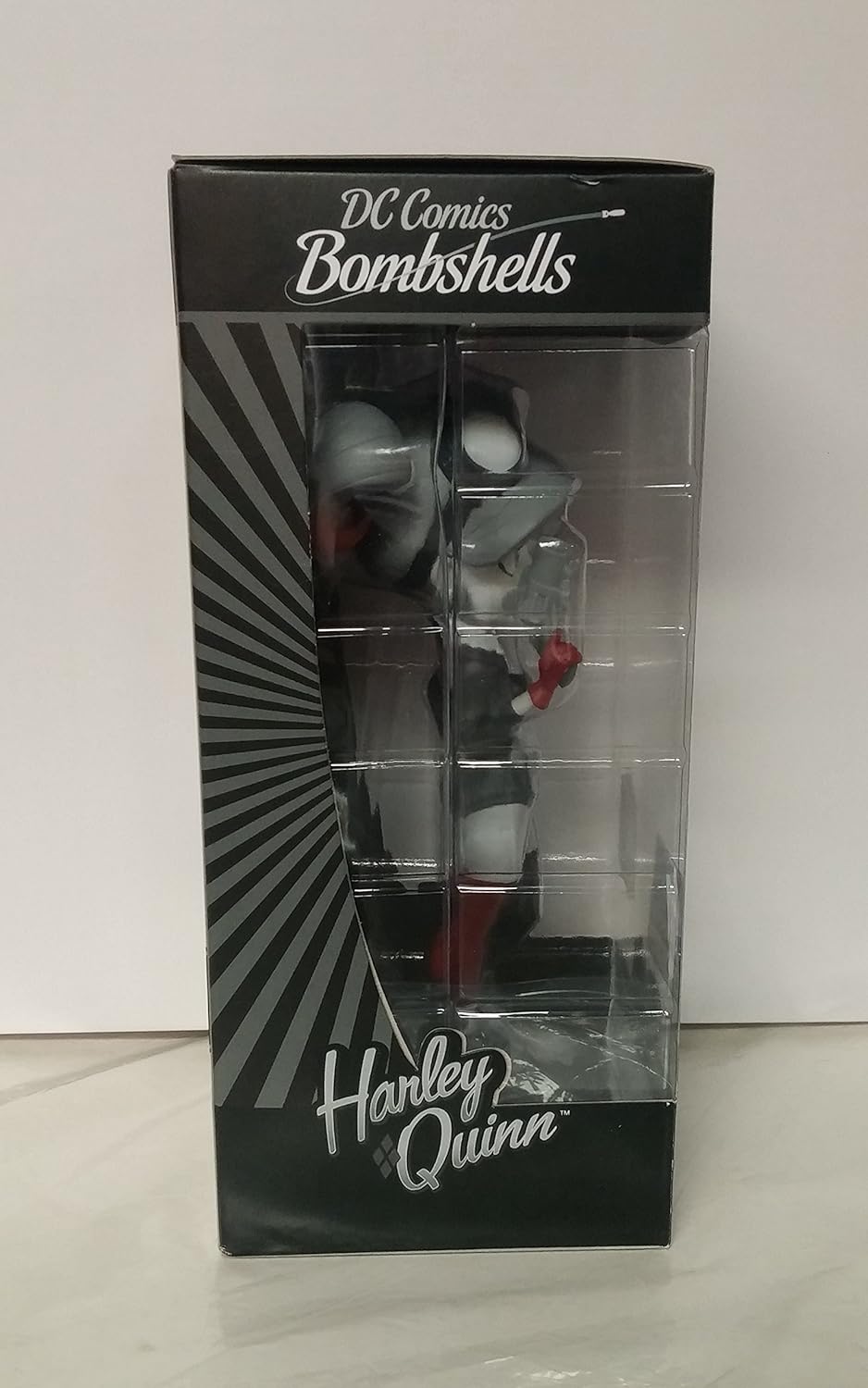 DC Comics Bombshells Harley Quinn Vinyl Figure B & N Exclusive Noir Edition