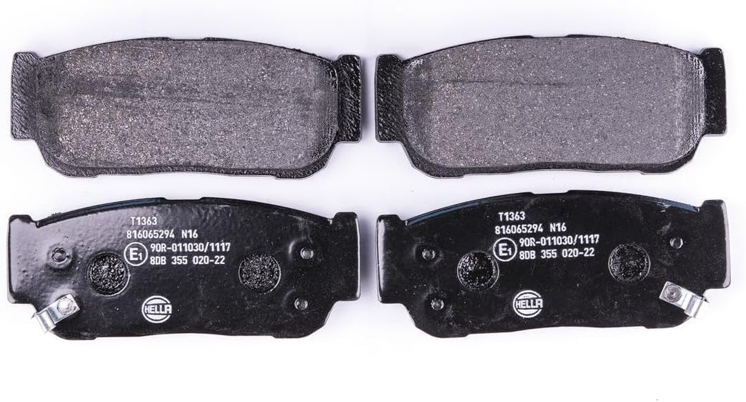 HELLA PAGID 8DB 355 020-221 Bremsbelagsatz - T1363 - Dicke/Stärke: 15mm - Bremssystem: Mando - mit a