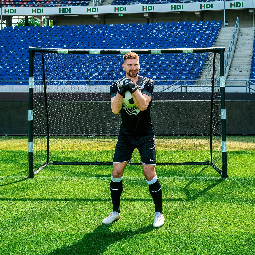 Sandora Fussballtor Hattrick in Breite M 180 - L 240 - XL 300 Ron-Robert Zieler Edition schwarz/weis