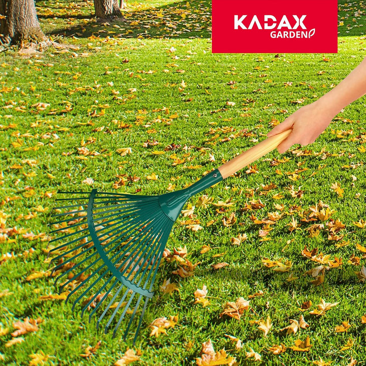 KADAX Rechen, Laubrechen für Damen, Harke mit langem Stiel aus Holz, Laubfächer für Garten, Bequeme